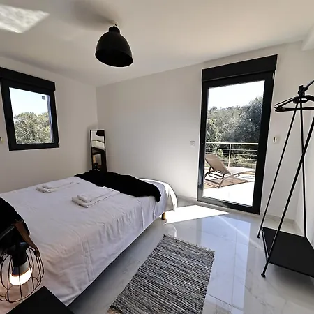 A Serenita - T4 Moderne - Terrasse & Calme A Apartmán Bonifacio (Corsica)