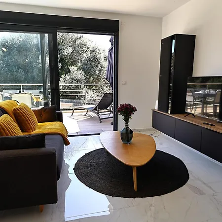 A Serenita - T4 Moderne - Terrasse & Calme A